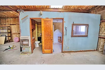 105 W Highway 82, Nocona, TX 76255 - Photo 22