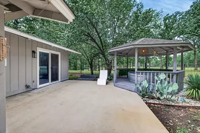 127 Pinnacle Club Drive, Mabank, TX 75156 - Photo 8
