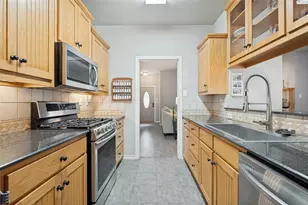 514 N 1st St, Midlothian, TX 76065 - Photo 12