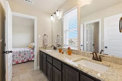 212 Lillian Lane, Waxahachie, TX 75165 - Photo 34