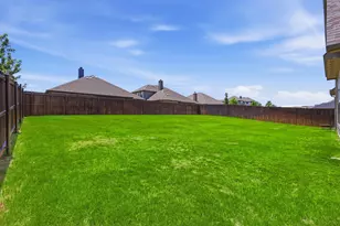 212 Lillian Ln, Waxahachie, TX 75165 - Photo 40
