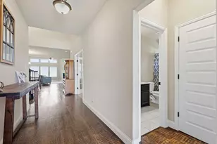 212 Lillian Ln, Waxahachie, TX 75165 - Photo 4