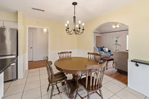 5524 Wood View St, North Richland Hills, TX 76180 - Photo 8