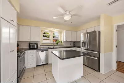 5524 Wood View Street, North Richland Hills, TX 76180 - Photo 10