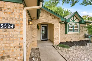 5524 Wood View St, North Richland Hills, TX 76180 - Photo 4