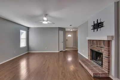 1817 Kittredge Way, Fort Worth, TX 76247 - Photo 4