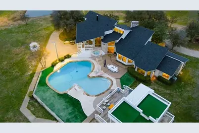 10827 Saint John Road, Pilot Point, TX 76258 - Photo 32