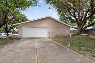 433 Solitude Dr, Garland, TX 75043 - Photo 40