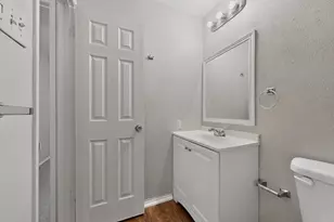 433 Solitude Dr, Garland, TX 75043 - Photo 22