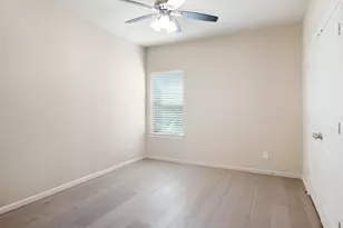 220 Sir Brine Dr, Lewisville, TX 75056 - Photo 16