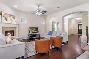 220 Sir Brine Dr, Lewisville, TX 75056 - Photo 8
