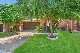 220 Sir Brine Dr, Lewisville, TX 75056 - Photo 2