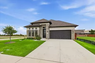 787 Cedarwood Ct, Haslet, TX 76052 - Photo 2