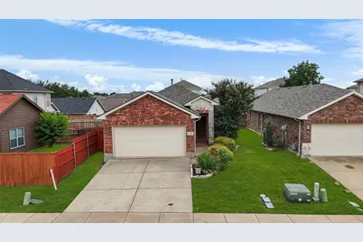 2140 Sweetwood Drive, Fort Worth, TX 76131 - Photo 4