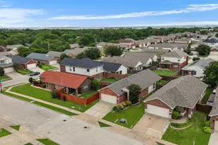 2140 Sweetwood Dr, Fort Worth, TX 76131 - Photo 6