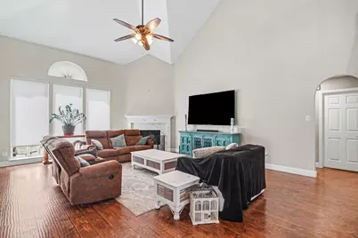 5520 Champlain Drive, Fort Worth, TX 76137 - Photo 8
