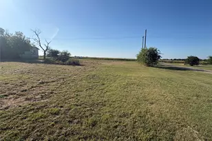 10847 Elk Rd, Axtell, TX 76624 - Photo 22