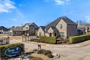 1001 Quarry Ct, Granbury, TX 76048 - Photo 4