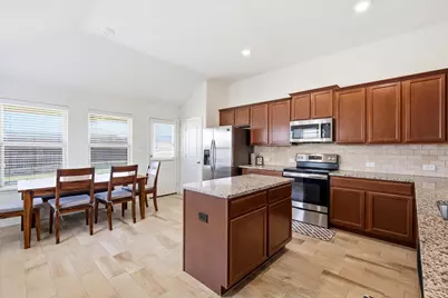 5325 Brentlawn Drive, Fort Worth, TX 76179 - Photo 10