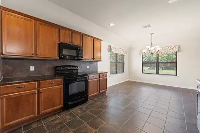 1058 Saint Andrews Drive, Burleson, TX 76028 - Photo 22
