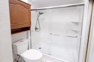 2604 Leo Dr, Garland, TX 75044 - Photo 14