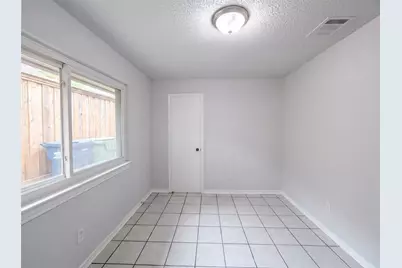 2604 Leo Drive, Garland, TX 75044 - Photo 4