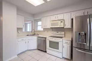 2604 Leo Dr, Garland, TX 75044 - Photo 6