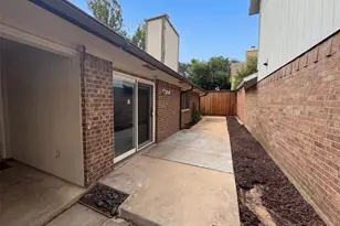 2604 Leo Dr, Garland, TX 75044 - Photo 18