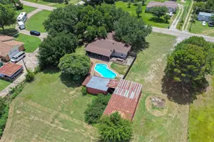 3629 Lucy Trimble Rd, Burleson, TX 76028 - Photo 4