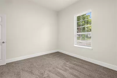 613 S 5th Street, Bonham, TX 75418 - Photo 12