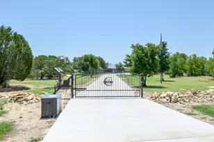 1665 Overlook Ridge, Bluff Dale, TX 76433 - Photo 4
