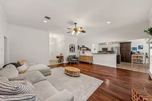 1112 Regina Dr, Hewitt, TX 76643 - Photo 10
