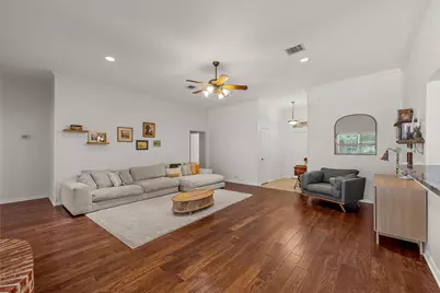 1112 Regina Drive, Hewitt, TX 76643 - Photo 6