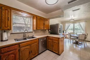 13511 Rawhide Pkwy, Farmers Branch, TX 75234 - Photo 10