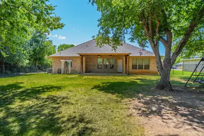 1812 Rockview Drive, Granbury, TX 76049 - Photo 24
