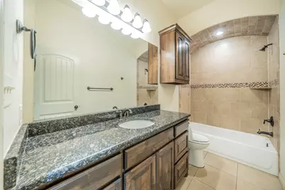 1812 Rockview Drive, Granbury, TX 76049 - Photo 16