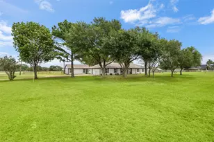 6754 Raymond, Kaufman, TX 75142 - Photo 36