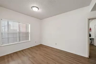 600 Bagby Avenue #7A, Waco, TX 76706 - Photo 10