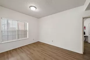 600 Bagby Ave, Waco, TX 76706 - Photo 10