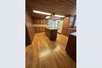 9014 5th Street, Crawford, TX 76638 - Photo 4