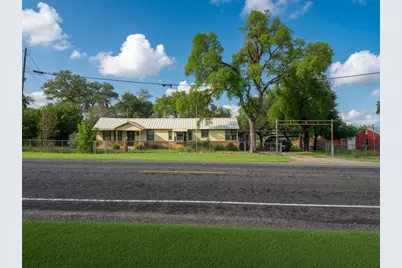 9014 5th Street, Crawford, TX 76638 - Photo 1