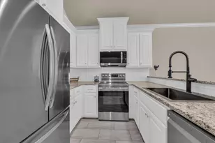 691 Park St, McGregor, TX 76657 - Photo 8