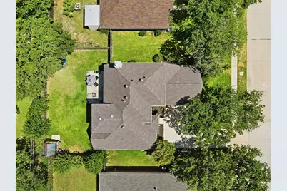 1395 Clear Creek Drive, Lewisville, TX 75067 - Photo 30