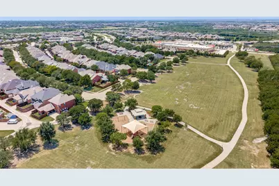 4582 Rock Creek Lane, Frisco, TX 75034 - Photo 34