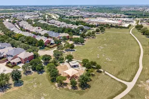 4582 Rock Creek Ln, Frisco, TX 75034 - Photo 34
