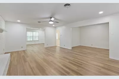 624 Hillview Drive, Hurst, TX 76054 - Photo 16