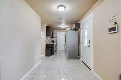 3624 Hardeman Street, Fort Worth, TX 76119 - Photo 6