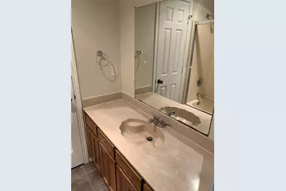 511 Essex Place, Euless, TX 76039 - Photo 10