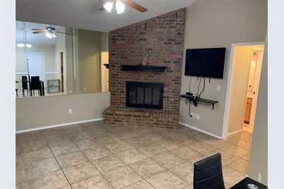 511 Essex Place, Euless, TX 76039 - Photo 2