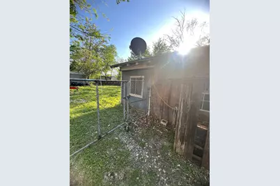 3208 Knox Street, Fort Worth, TX 76119 - Photo 22